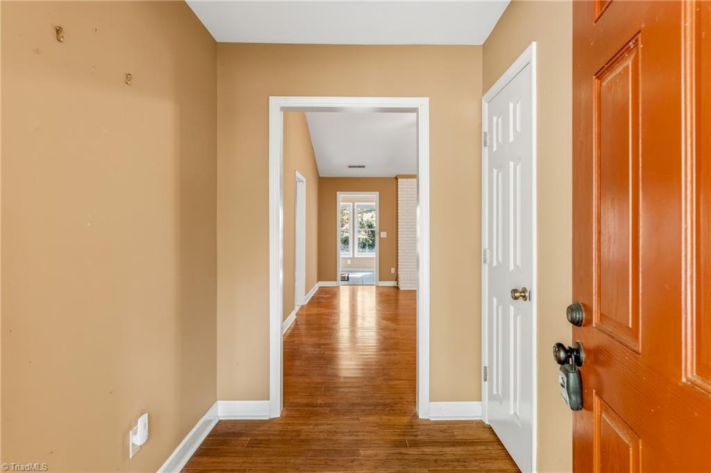 457 Valleymeade Drive