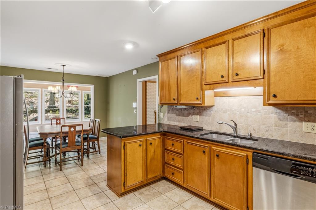 457 Valleymeade Drive
