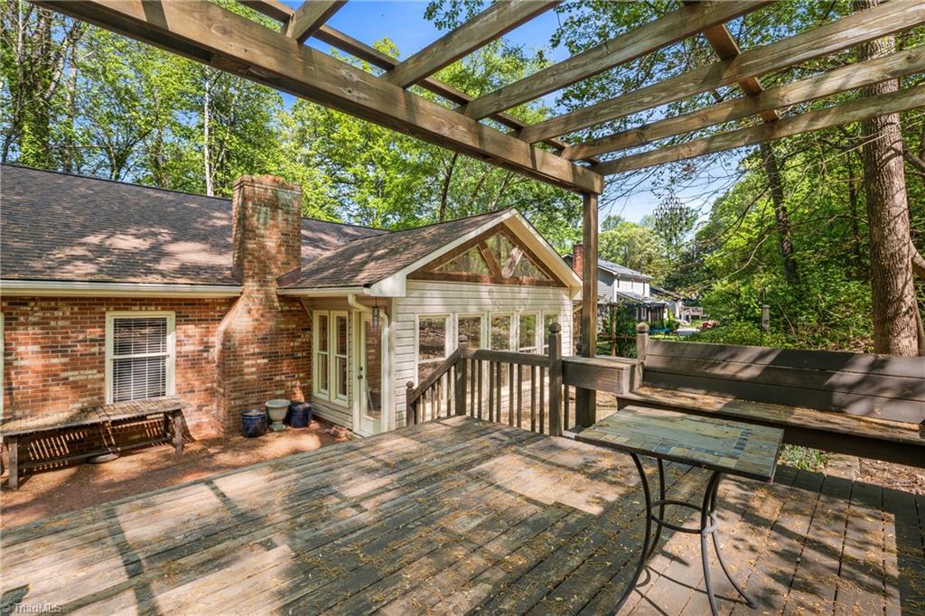 457 Valleymeade Drive