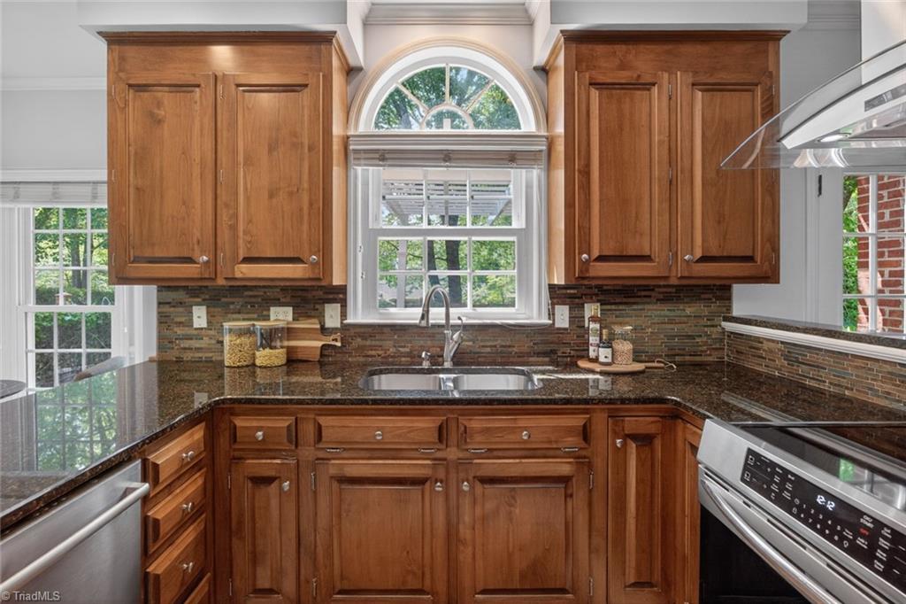 1018 Riverbend Drive