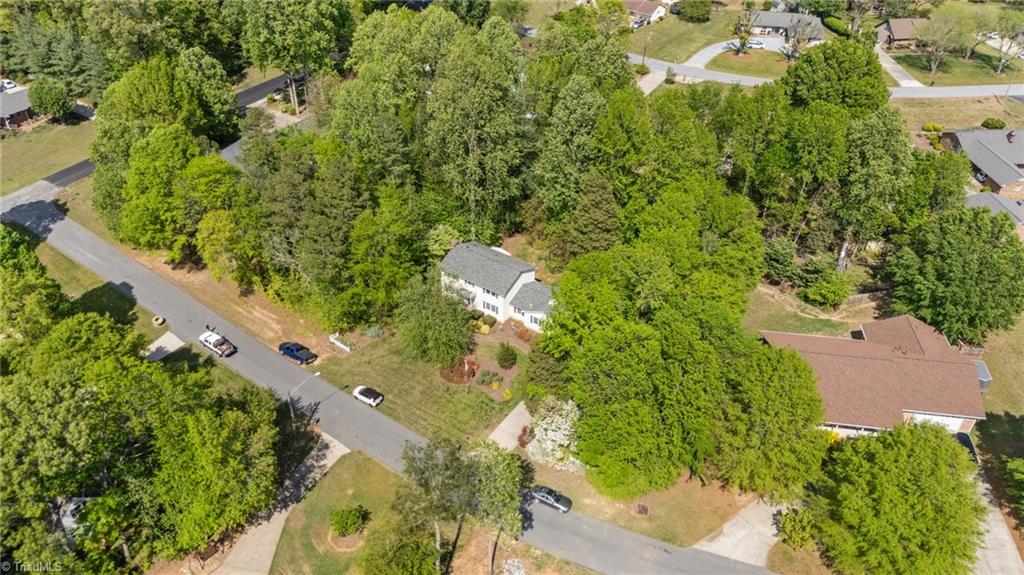 105 Quakerwood Drive