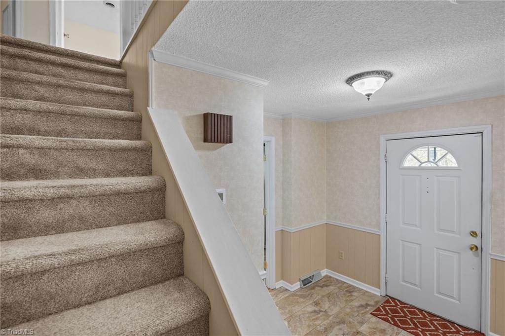 105 Quakerwood Drive
