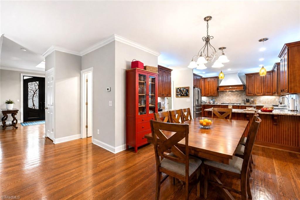 7809 Charles Place Drive
