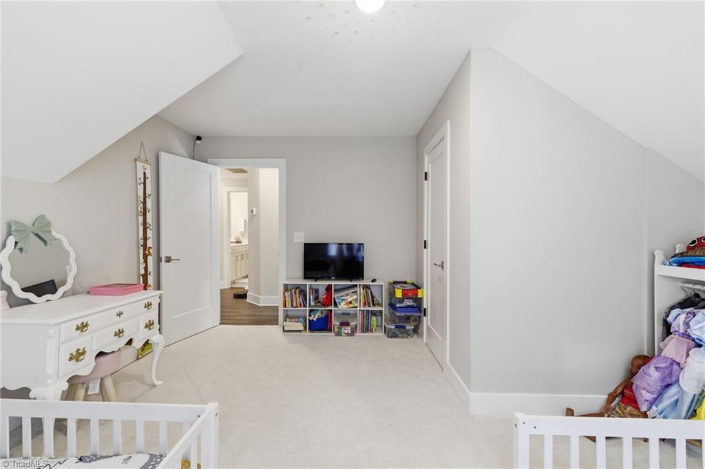 158 Medinah Drive, Winston-Salem
