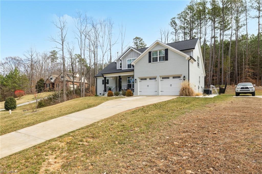 158 Medinah Drive, Winston-Salem