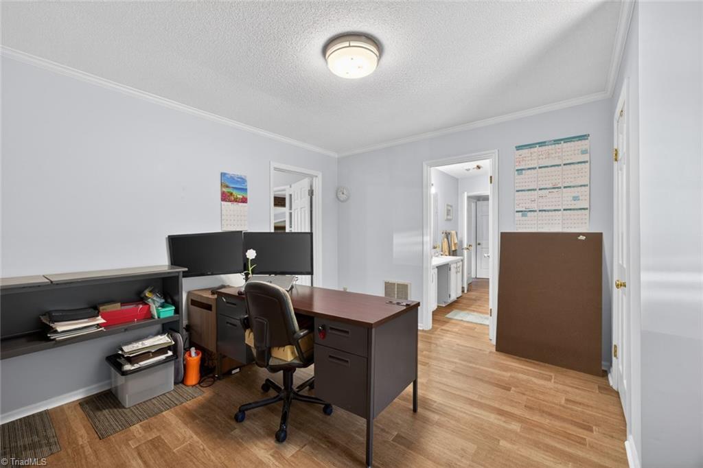 1608 Marblehead Road