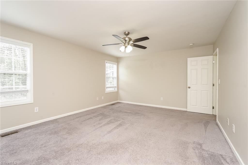 1884 Denise Lane, Winston-Salem