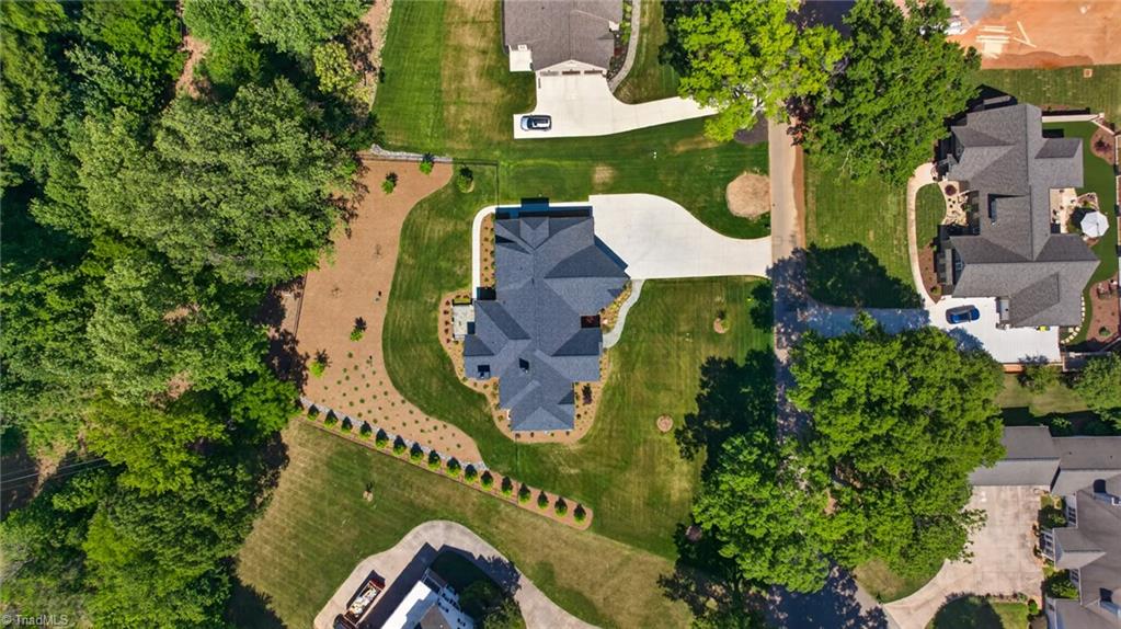 7955 Valleyview Drive