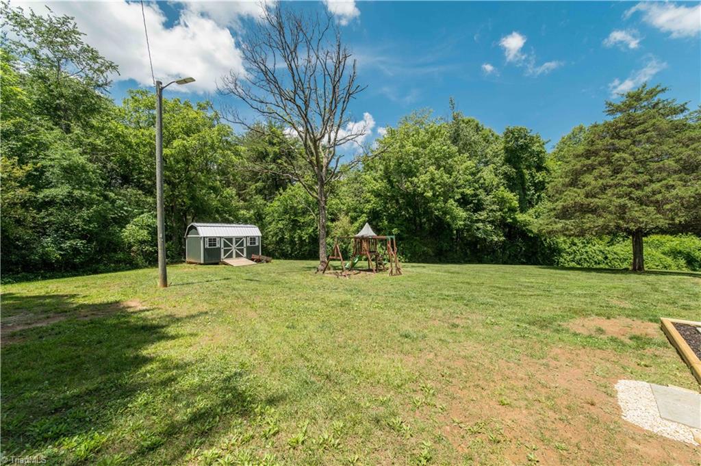 2186 Vienna Dozier Road
