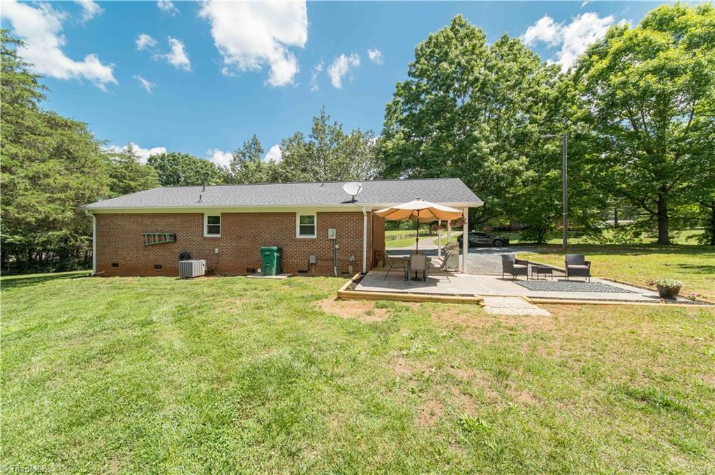 2186 Vienna Dozier Road