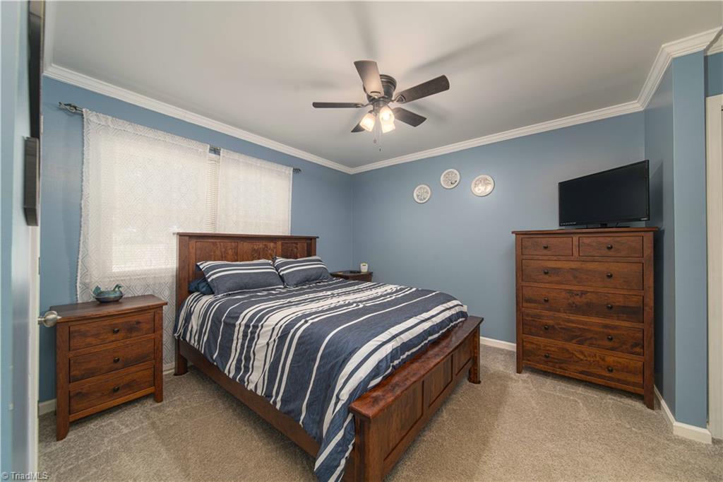 2186 Vienna Dozier Road