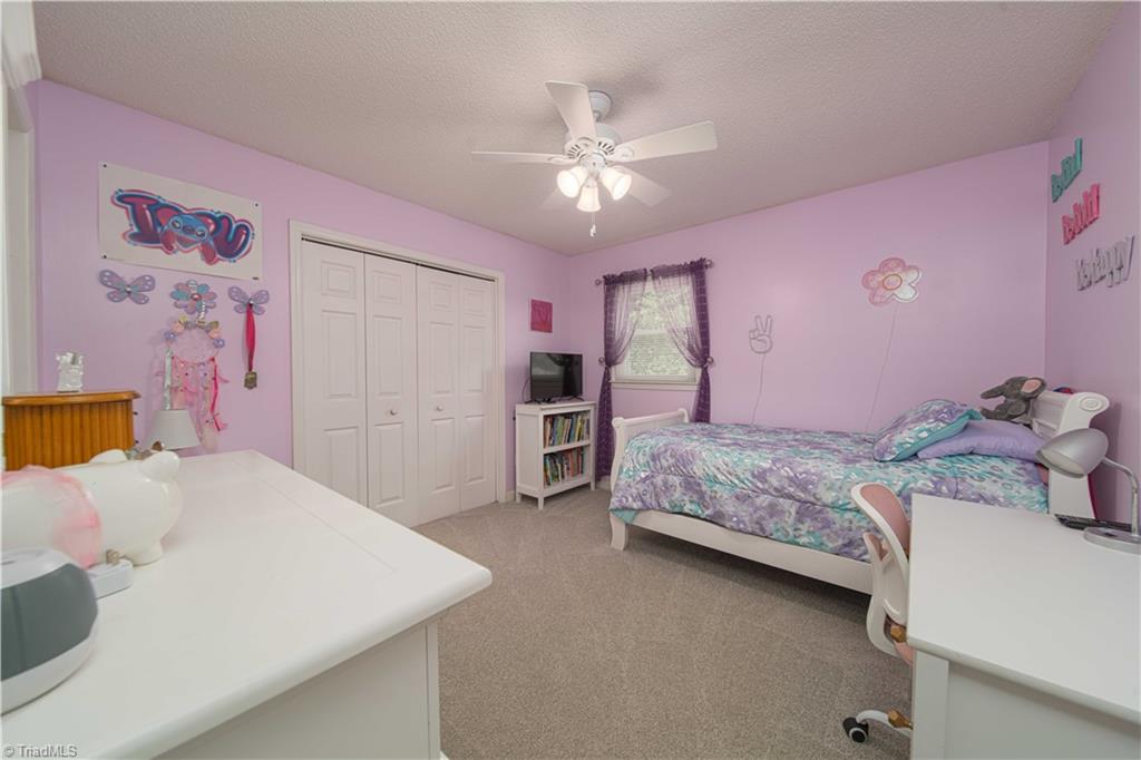 2186 Vienna Dozier Road