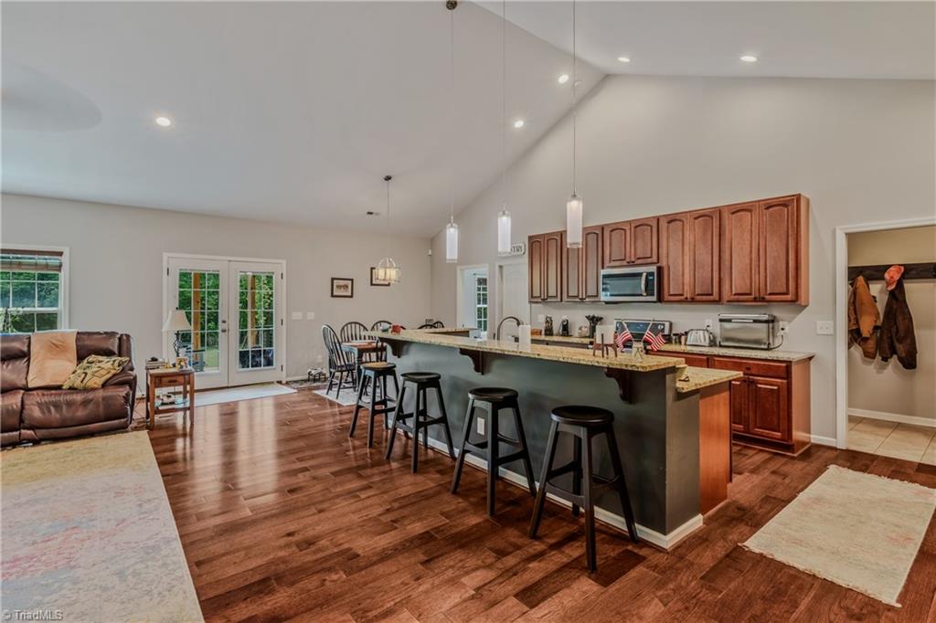 9637 Creek Farm Road