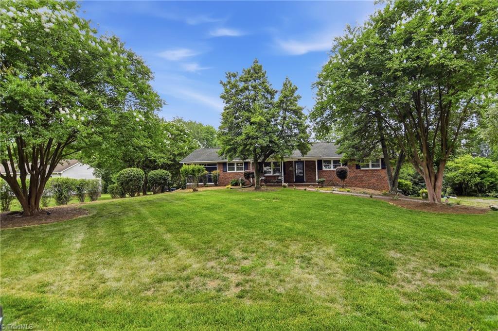 1440 Norwich Road, Winston-Salem