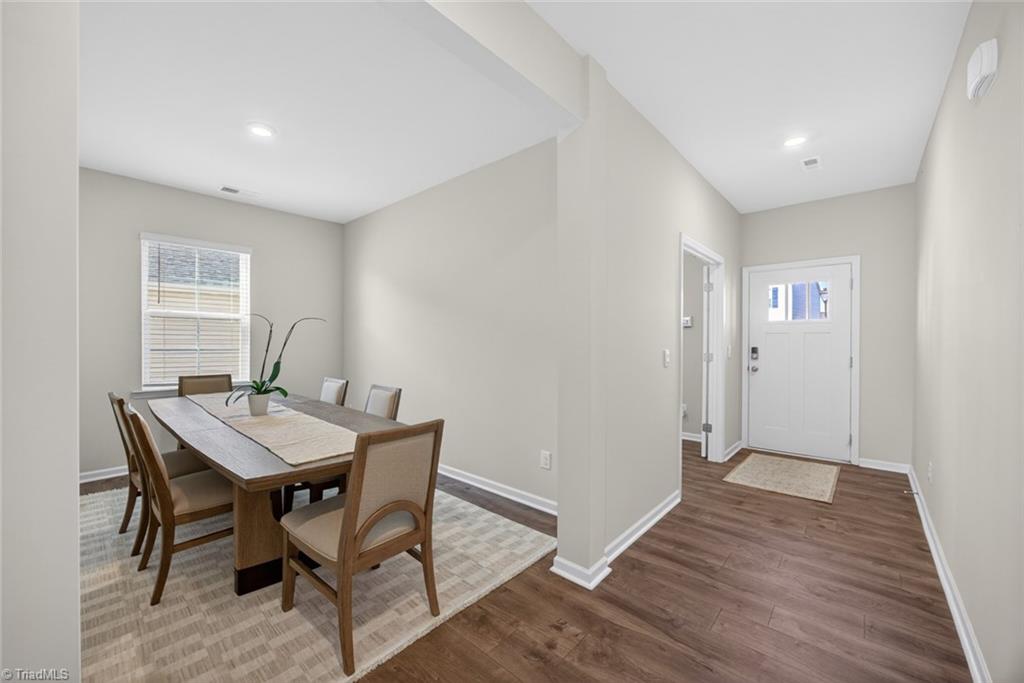 3208 Highlander Point