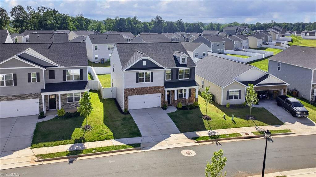 3208 Highlander Point