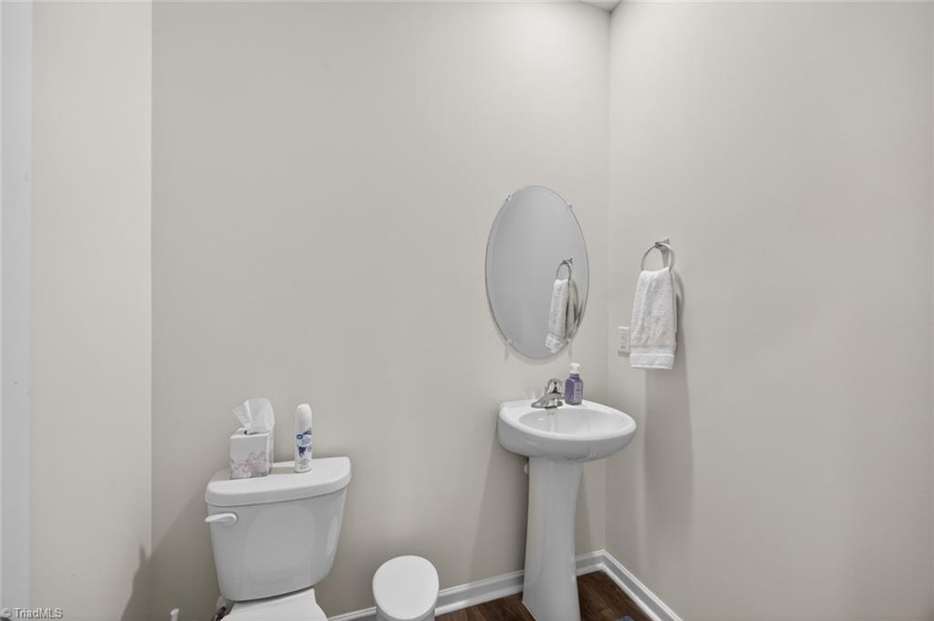 3208 Highlander Point