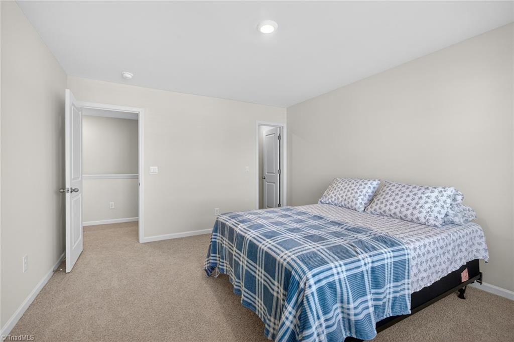 3208 Highlander Point