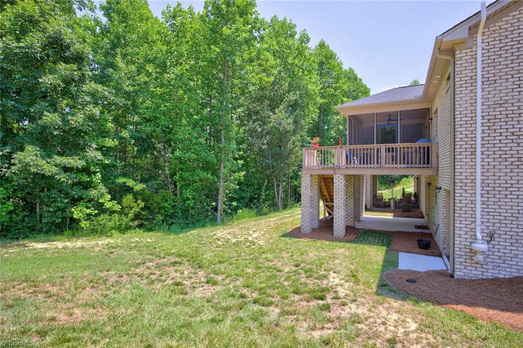 1201 Plantation Village Drive