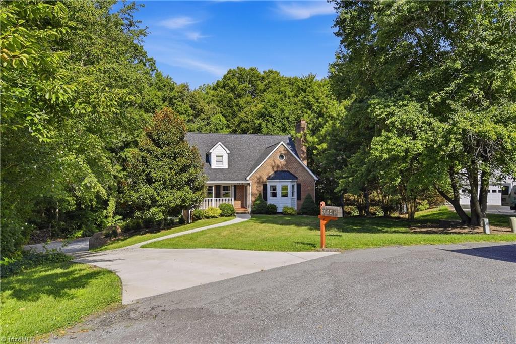 6045 Stone Bluff Drive