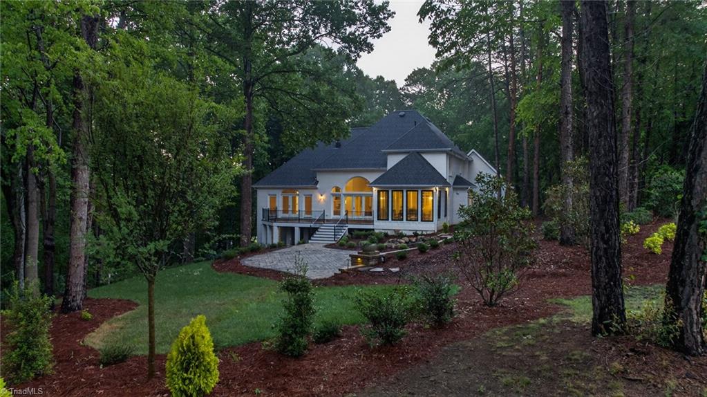 605 Oak Valley Boulevard