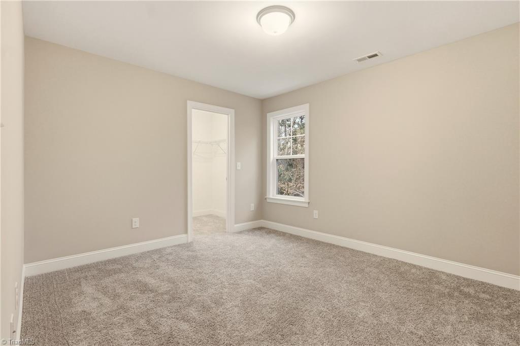 3961 Rookwood Lane, Winston-Salem