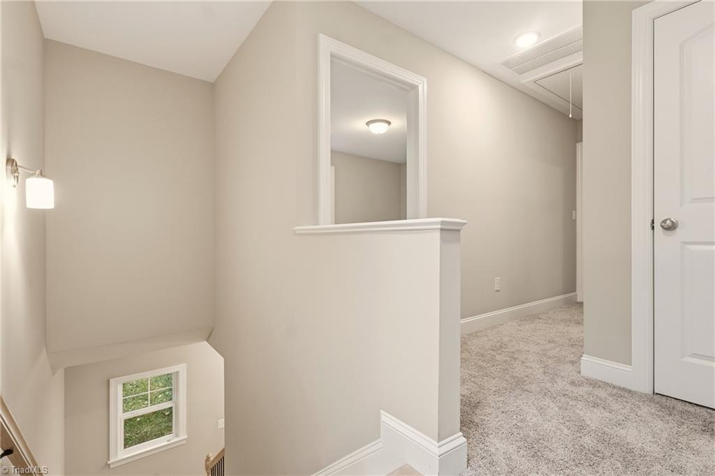 3961 Rookwood Lane, Winston-Salem