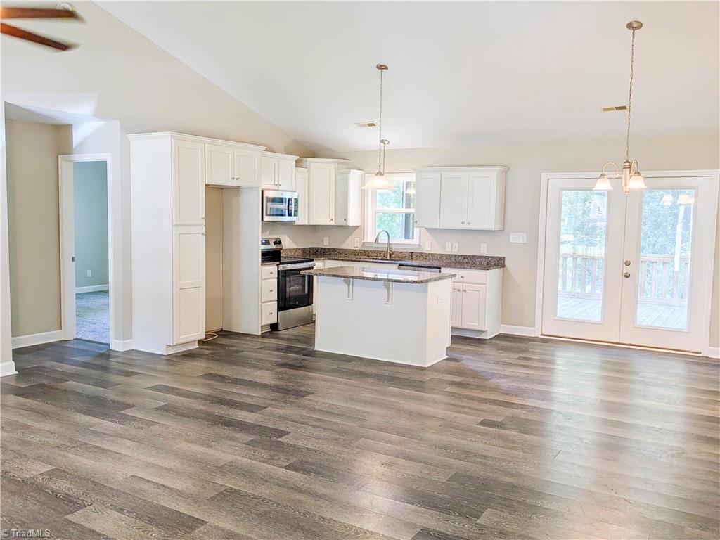 121 Maplewood Avenue
