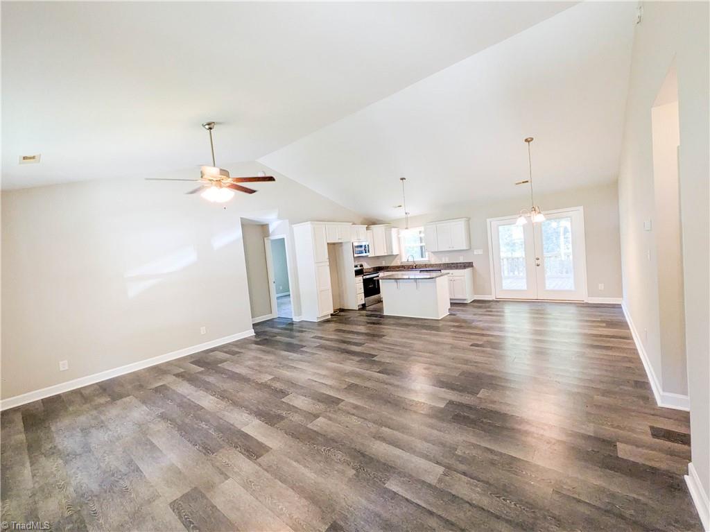 121 Maplewood Avenue
