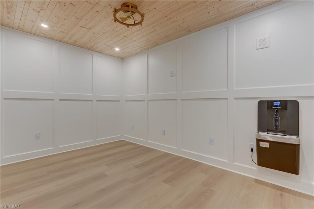 228 Beech Valley Road