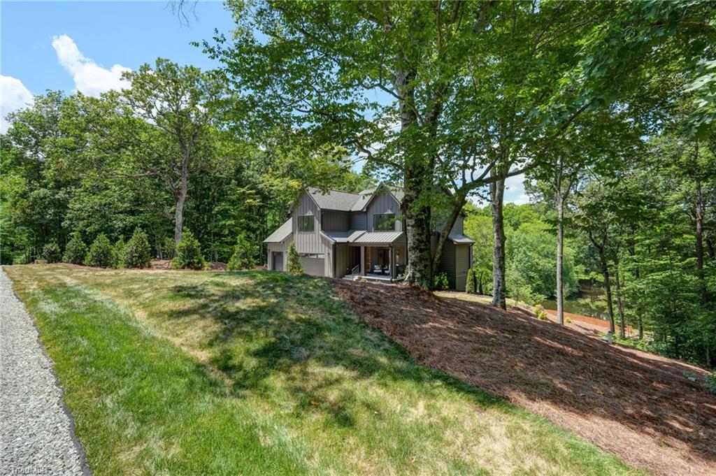 228 Beech Valley Road