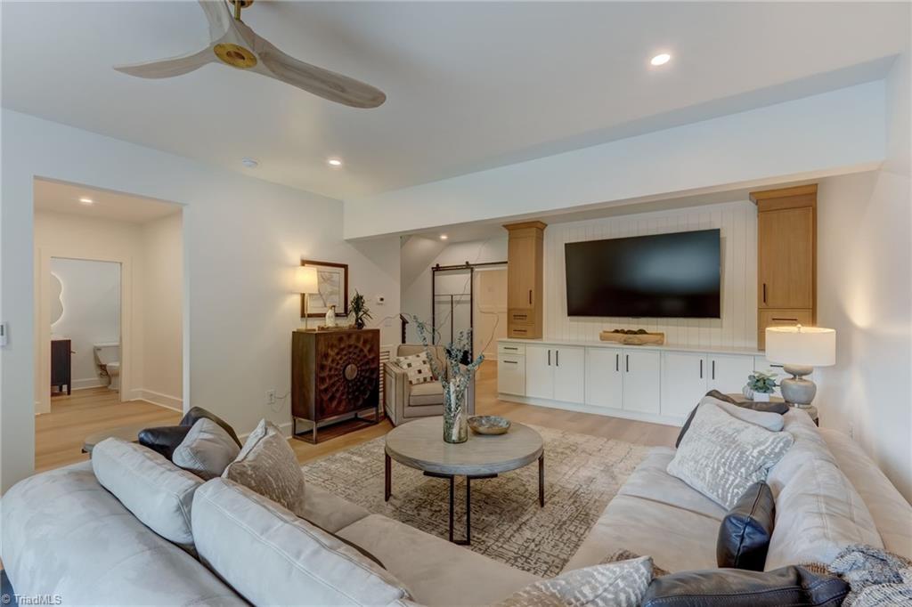 228 Beech Valley Road