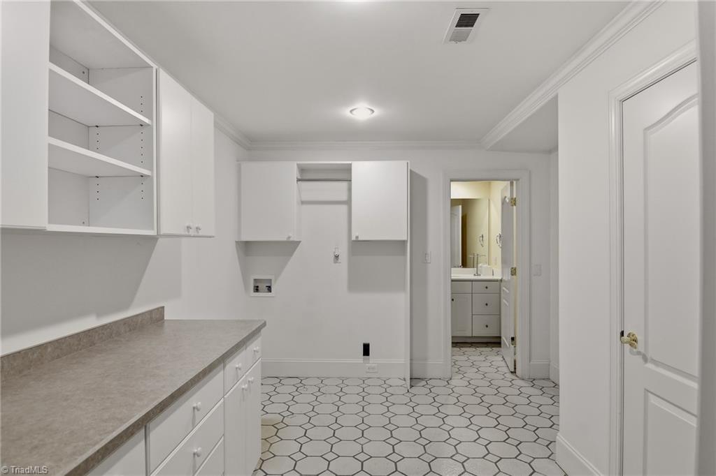 121 Salem Village Court
