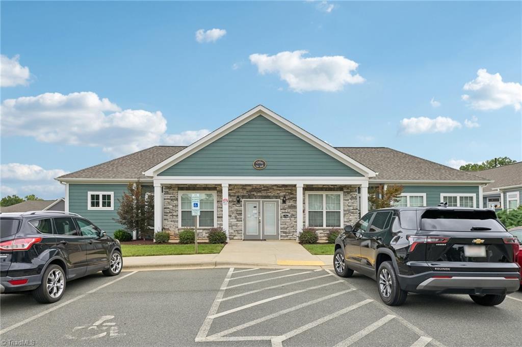 1221 Prospect Drive