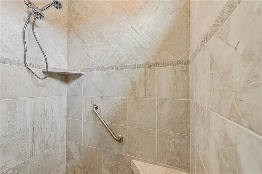 1221 Prospect Drive