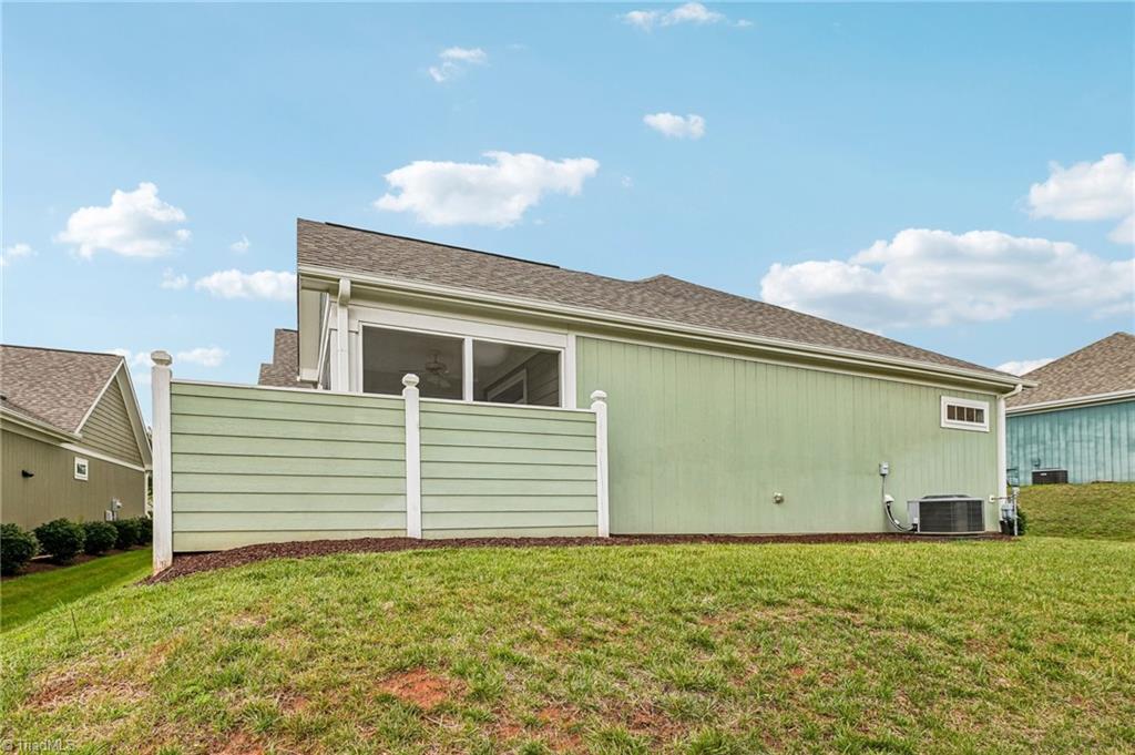 1221 Prospect Drive