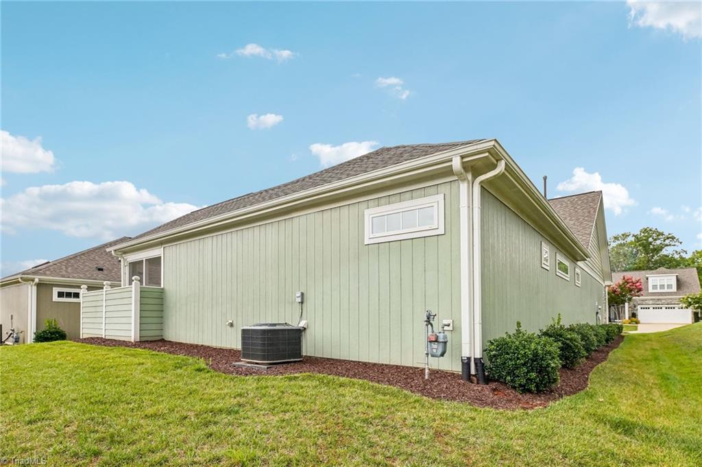 1221 Prospect Drive