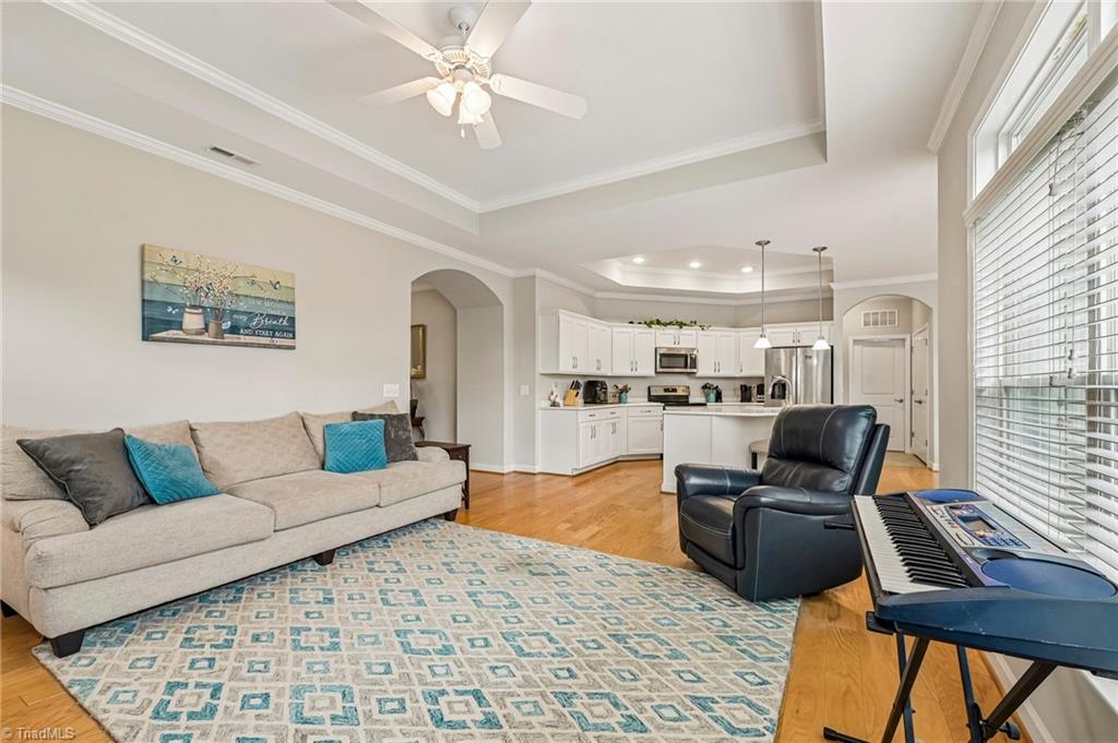 1221 Prospect Drive