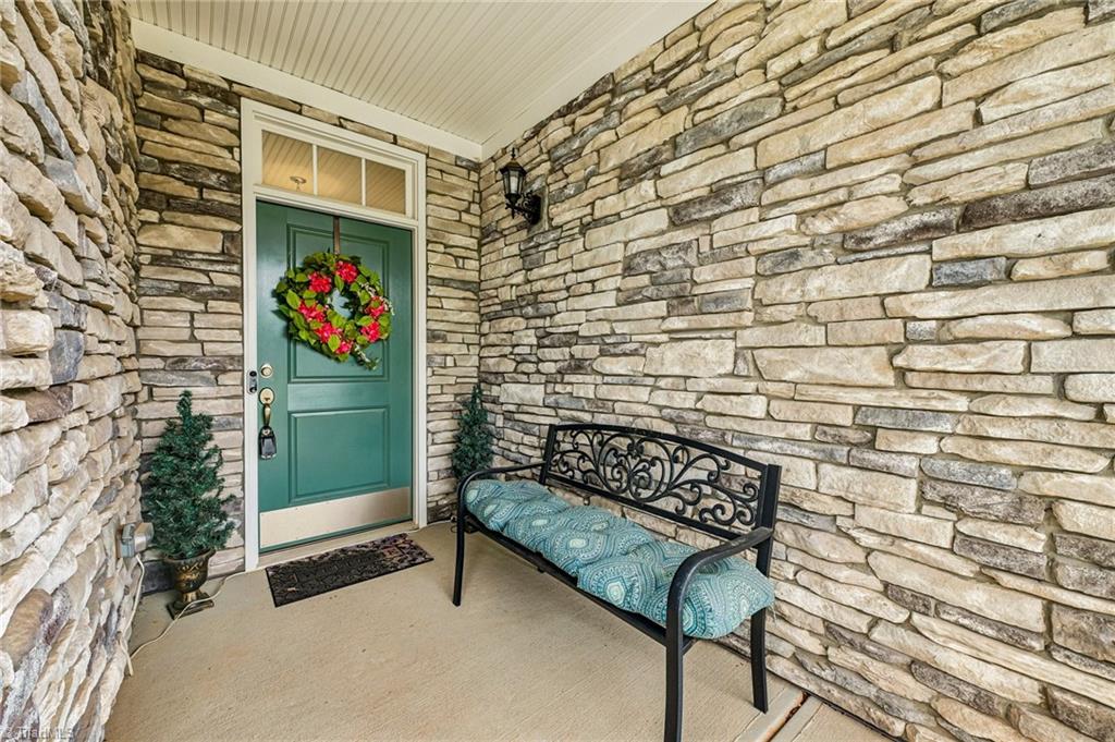 1221 Prospect Drive