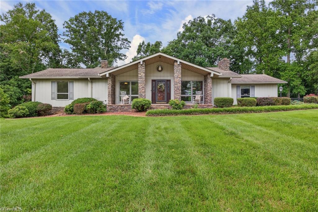 323 Nurse Road