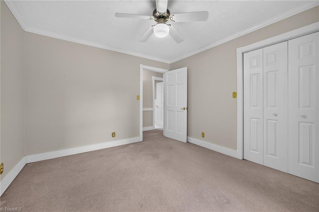 323 Nurse Road