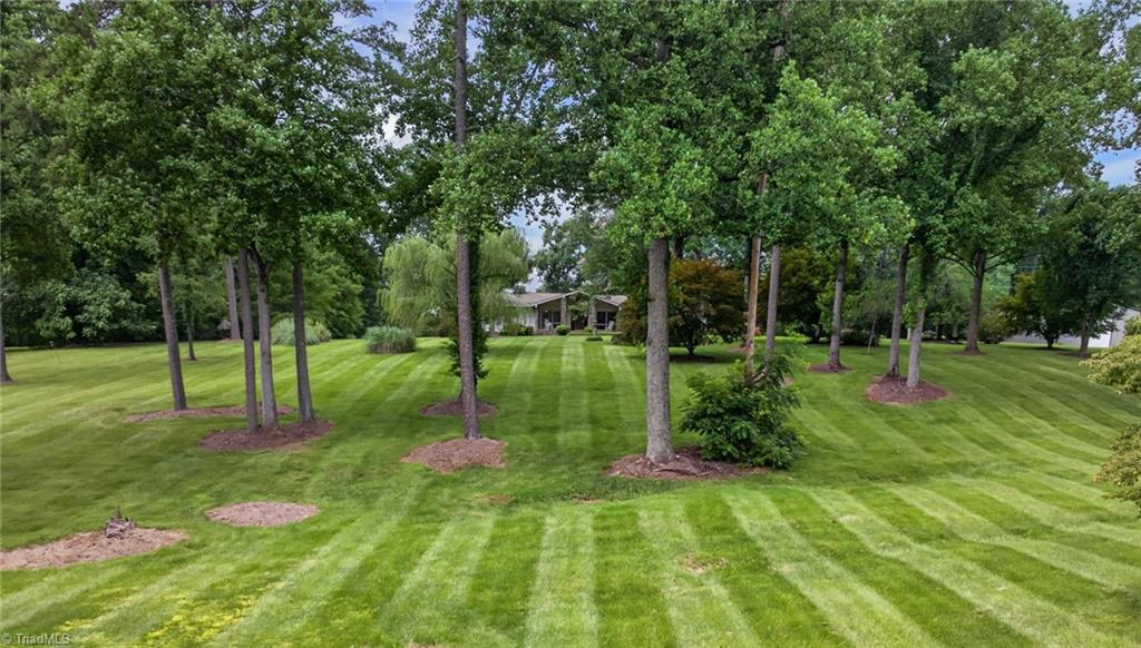 323 Nurse Road