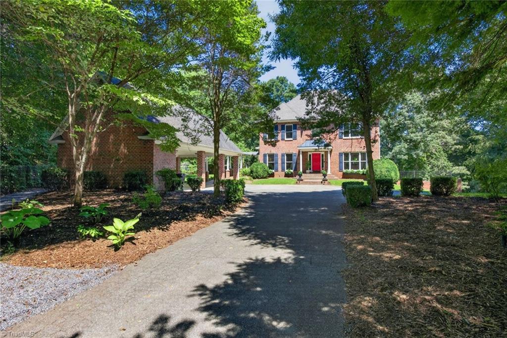 6035 Kempsford Court