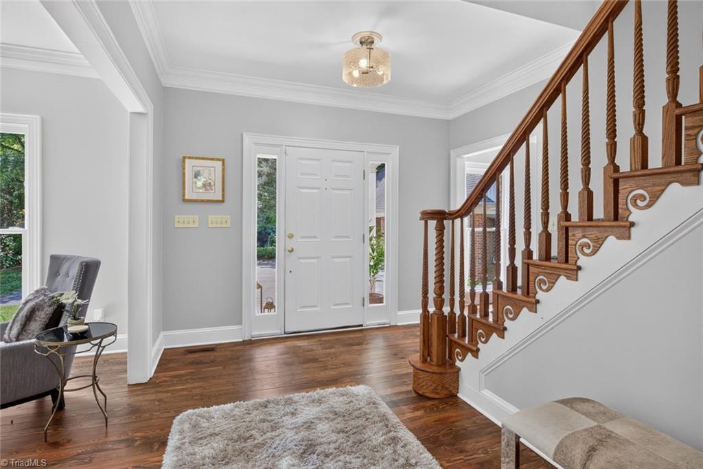 6035 Kempsford Court