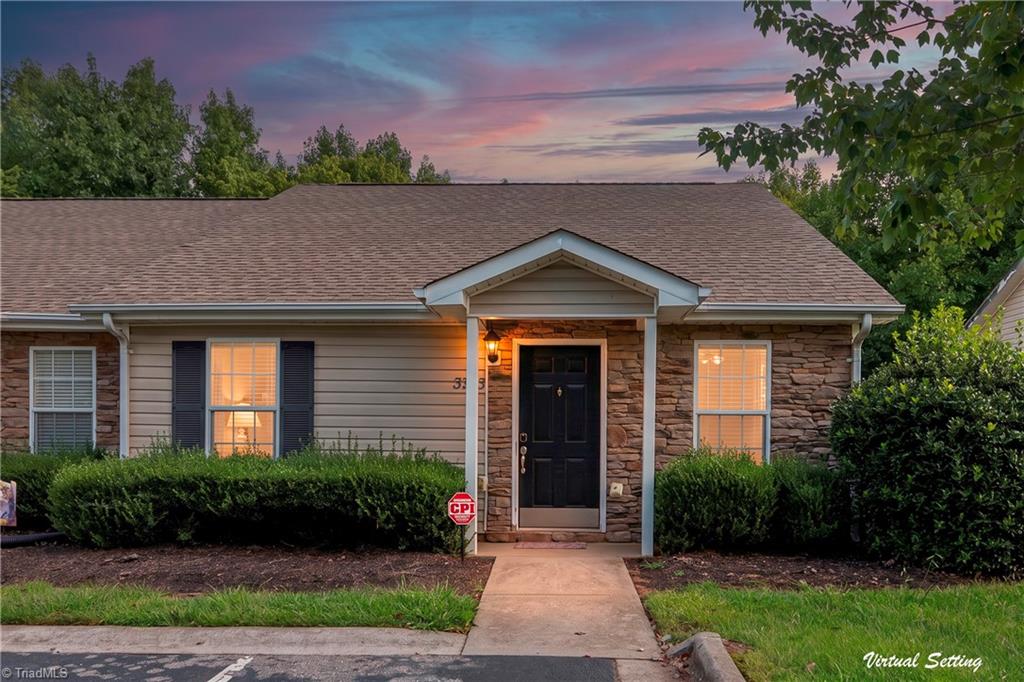 3273 Hyde Place Circle, Winston-Salem