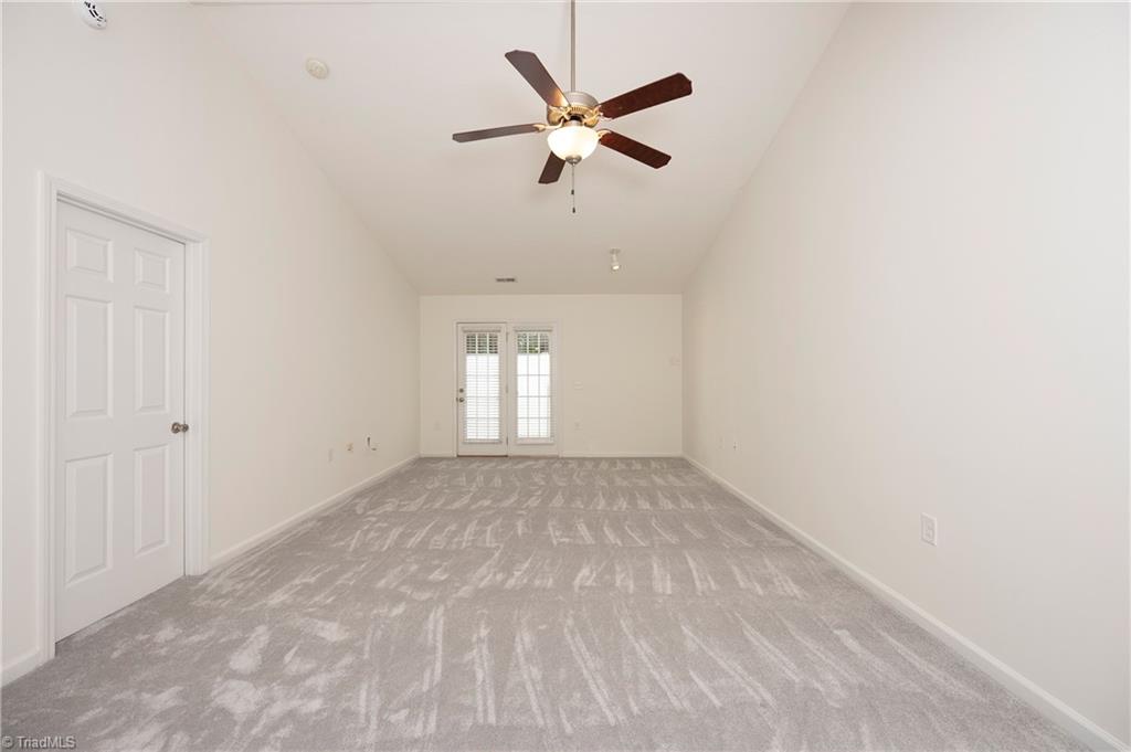 3273 Hyde Place Circle, Winston-Salem