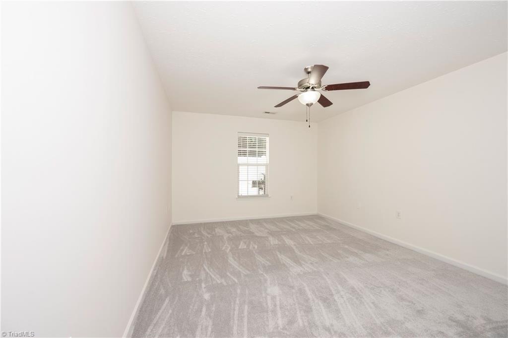 3273 Hyde Place Circle, Winston-Salem