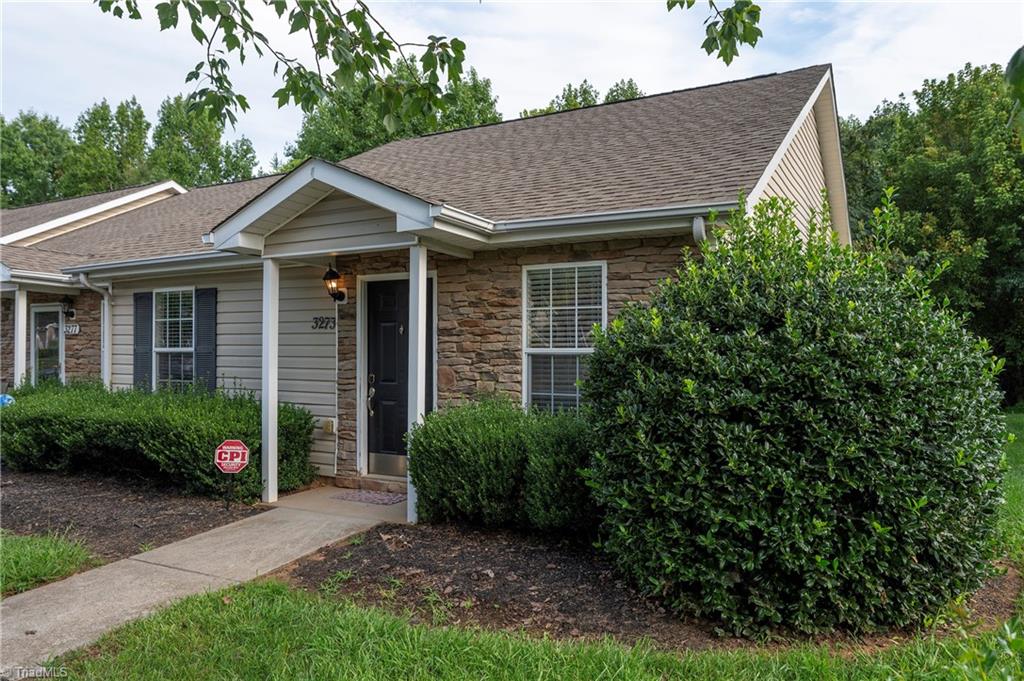 3273 Hyde Place Circle, Winston-Salem