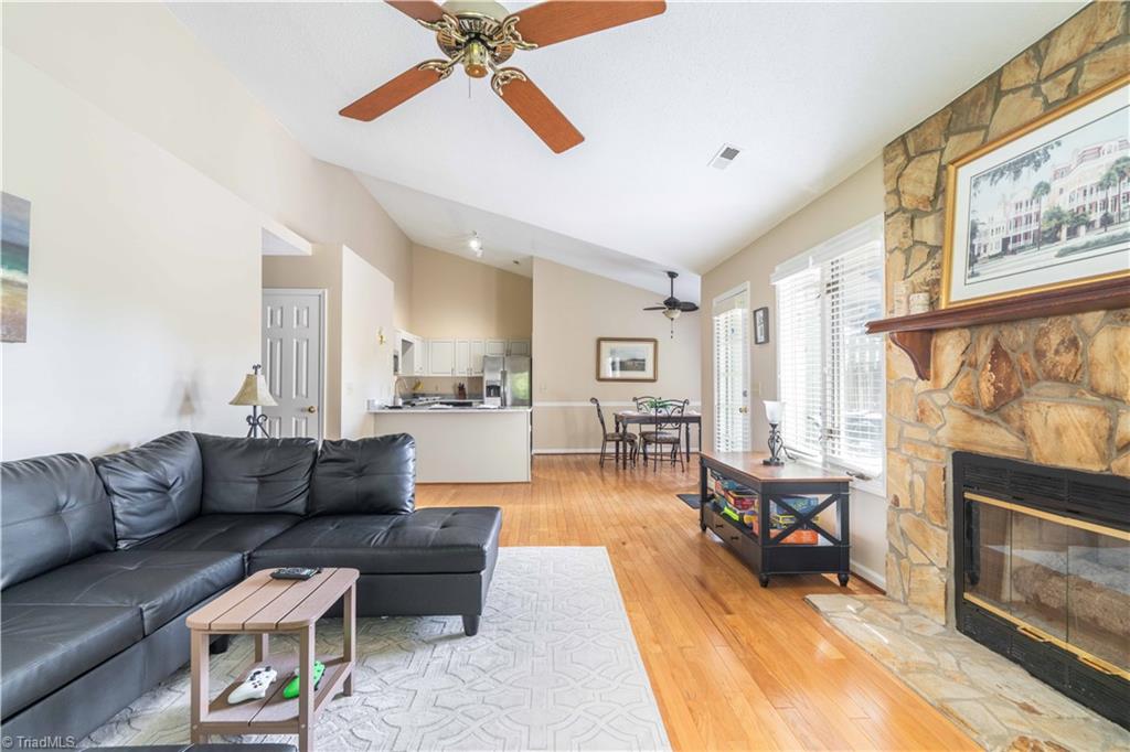 4900 Tamaron Drive