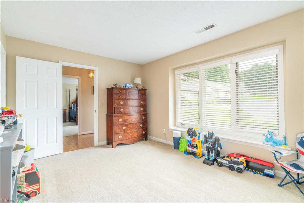 4900 Tamaron Drive